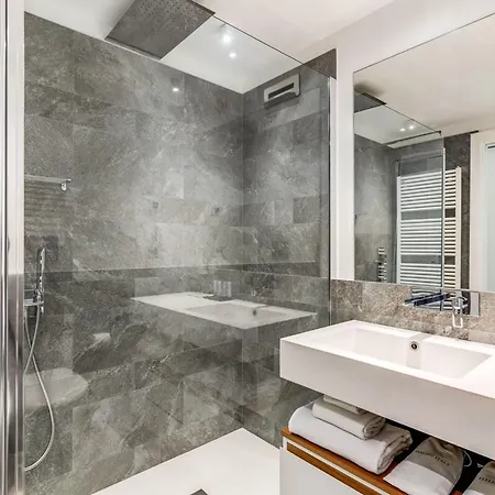 Romantic Garden 别墅