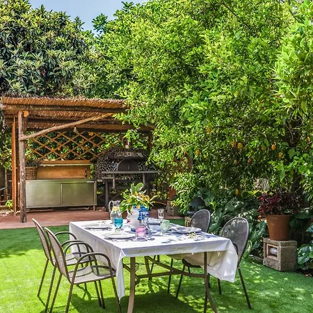 Vila Romantic Garden *