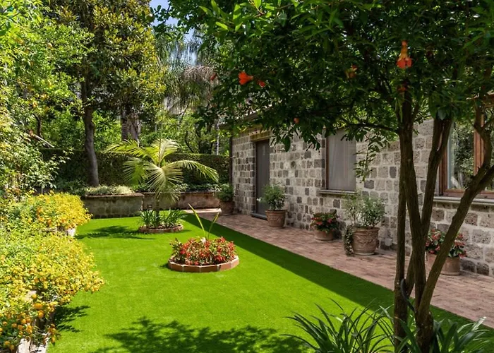 Romantic Garden * Sorrent