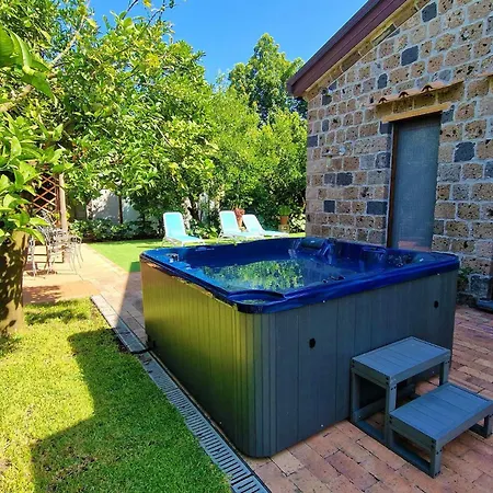 Romantic Garden Villa