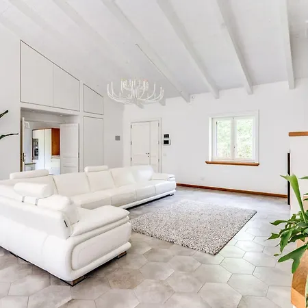 Romantic Garden וילה סורנטו