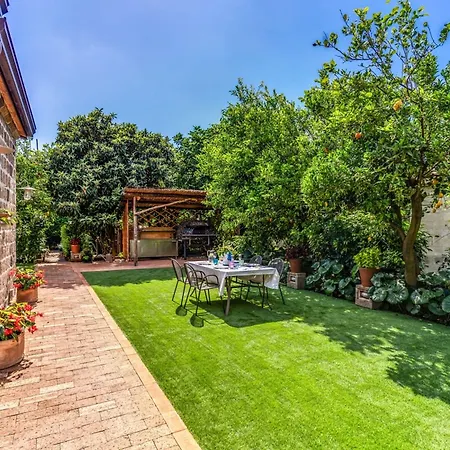 וילה Romantic Garden סורנטו