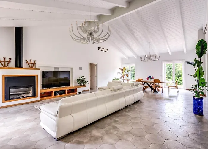 Villa Romantic Garden